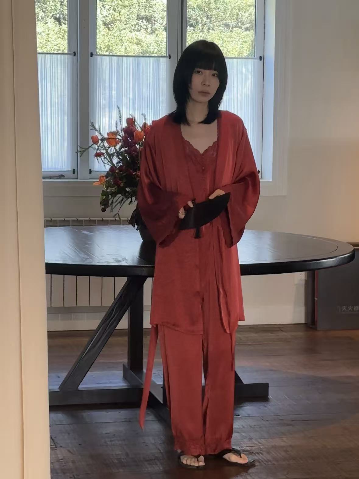 Mei Mei Hong